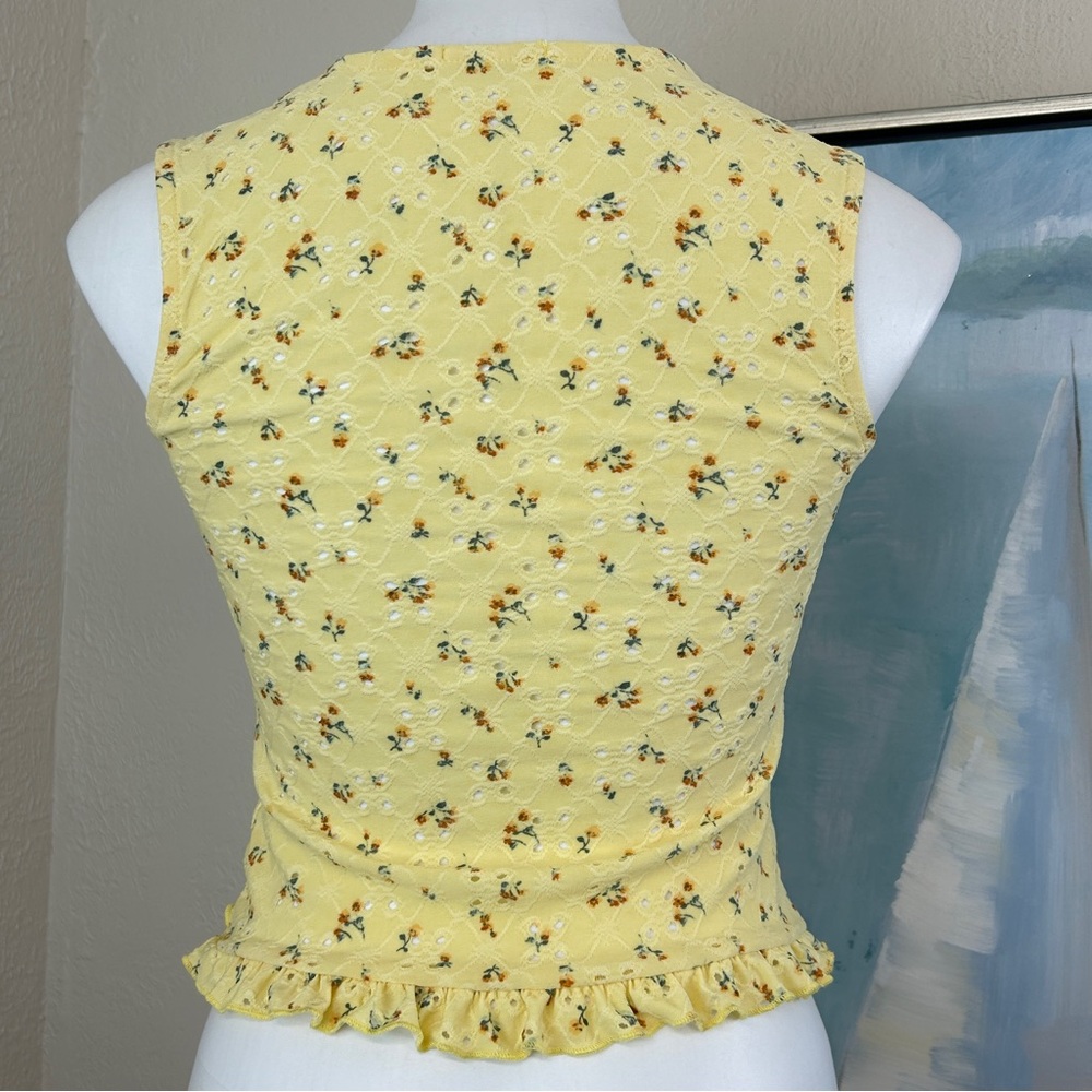 Electric Behaviour Eyelet Tank Yellow Floral Square-Neck Junior Small NWOT - Picture 5 of 7